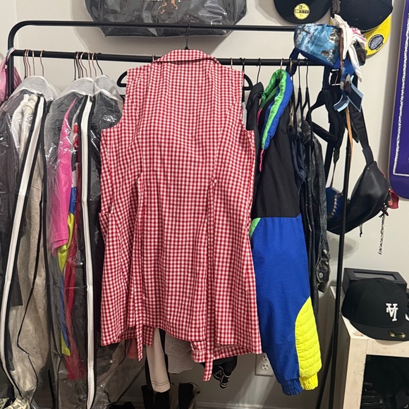 SHEIN Red Gingham Checkered Top - Picture 4 of 4